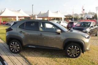 TOYOTA Yaris Cross usata, con Sistema di navigazione