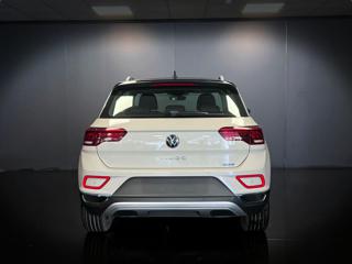 VOLKSWAGEN T-Roc usata, con Autoradio