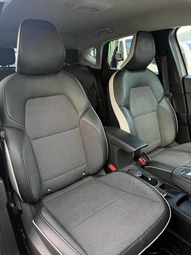 RENAULT Captur usata, con Interni in pelle