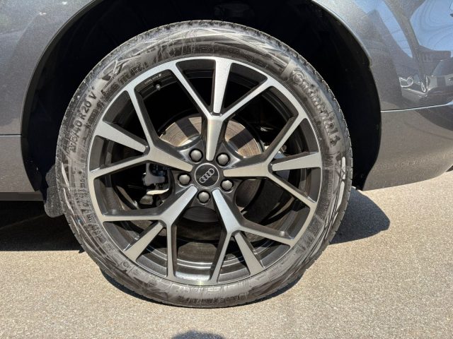 AUDI Q3 usata, con USB