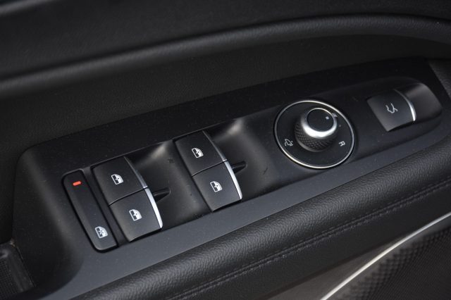 ALFA ROMEO Stelvio usata, con Park Distance Control