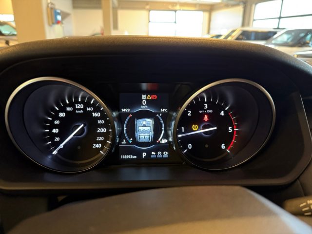 LAND ROVER Discovery usata, con Servosterzo