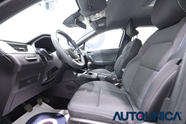 RENAULT Captur usata, con Touch screen