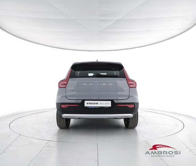 VOLVO XC40 usata 5