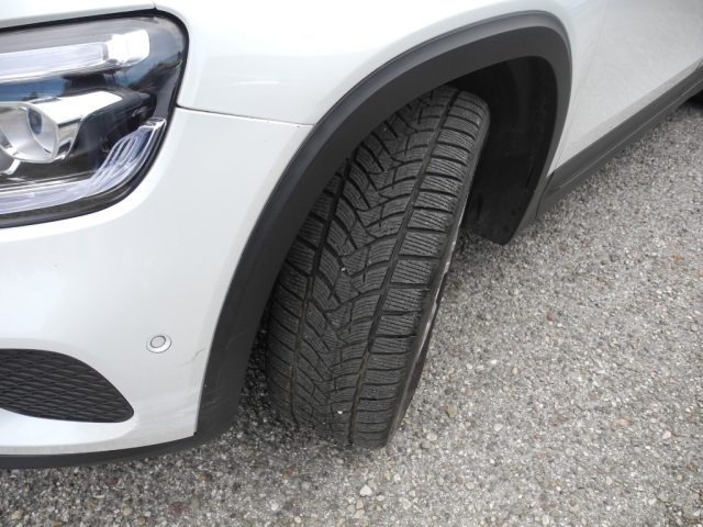 MERCEDES-BENZ GLB 200 usata 81