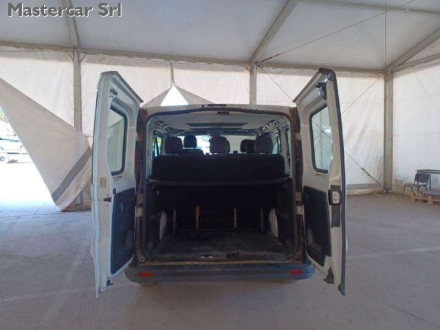 OPEL Vivaro usata 4