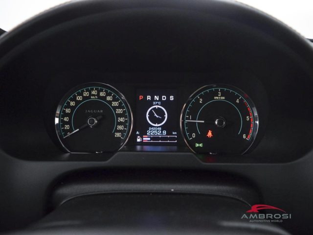 JAGUAR XF usata 12