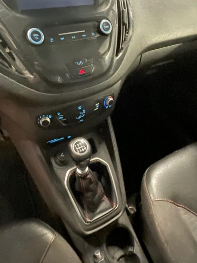 FORD Tourneo Courier usata, con Boardcomputer