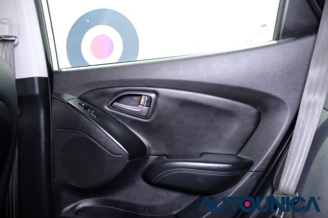 HYUNDAI iX35 usata, con Airbag testa
