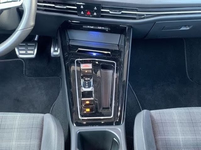 VOLKSWAGEN Golf usata, con Controllo automatico clima