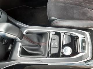 PEUGEOT 308 usata, con Controllo automatico clima