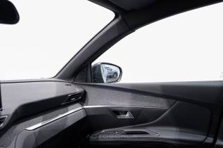 PEUGEOT 3008 usata, con Autoradio digitale