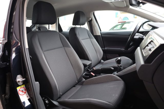 VOLKSWAGEN Taigo usata, con Controllo automatico clima