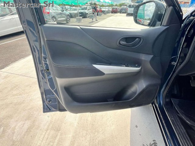 NISSAN Navara usata, con Schermo multifunzione interamente digitale