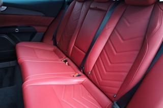 MASERATI Grecale usata, con Frenata d