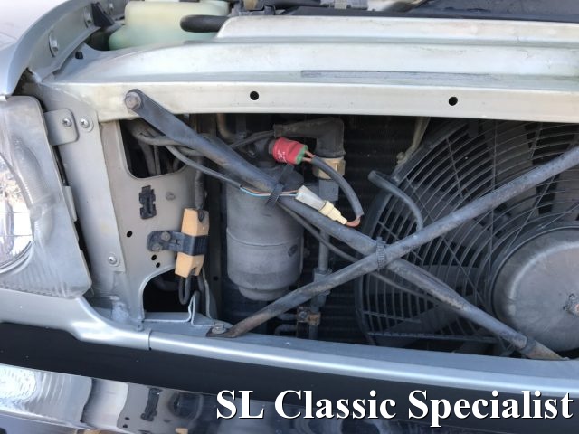 MERCEDES-BENZ SL 560 usata 103