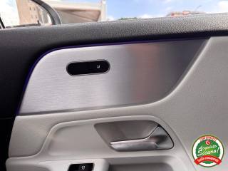 MERCEDES-BENZ GLA 200 usata, con Touch screen