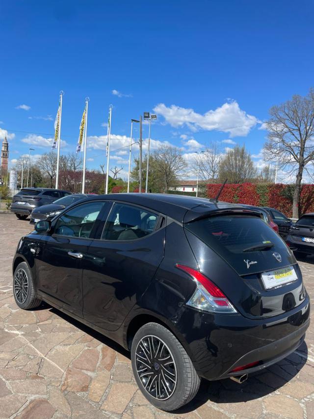 LANCIA Ypsilon usata, con Airbag