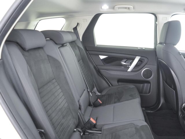 LAND ROVER Discovery Sport usata 4