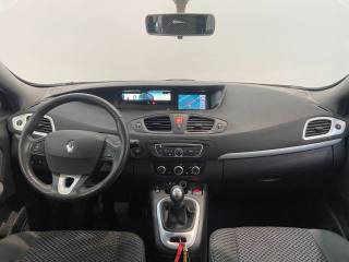 RENAULT Scenic usata, con Boardcomputer