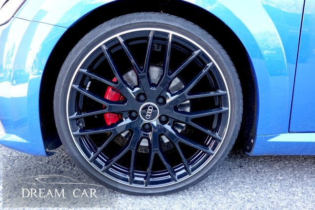 AUDI TT usata, con Fari Xenon