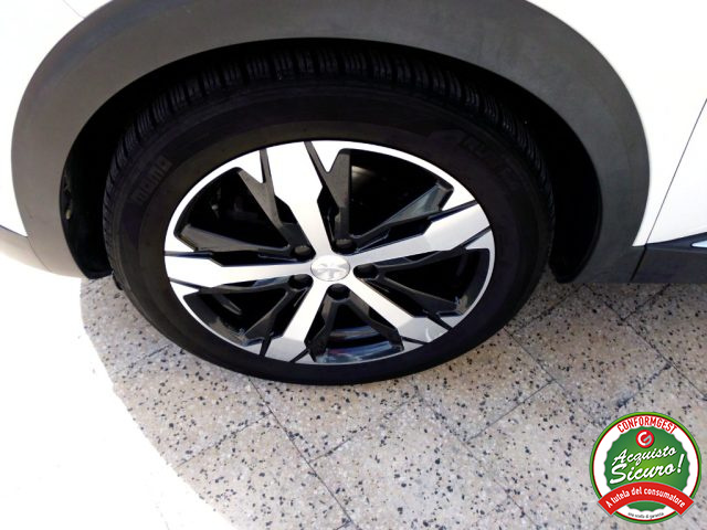 PEUGEOT 3008 usata, con Autoradio digitale