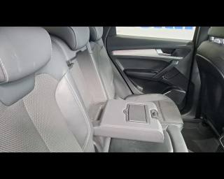 AUDI Q5 usata, con Sistema di parcheggio automatico
