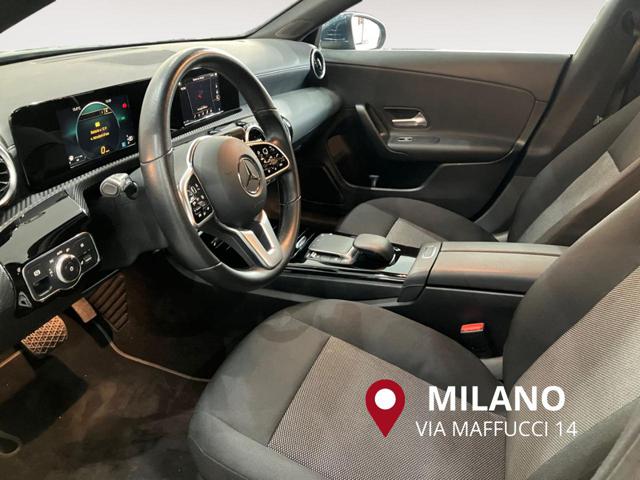 MERCEDES-BENZ CLA 220 usata, con Controllo automatico clima
