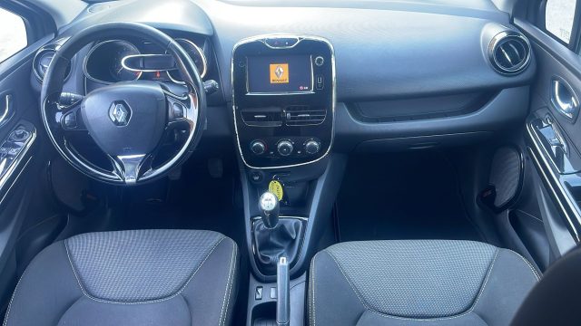 RENAULT Clio usata, con Climatizzatore