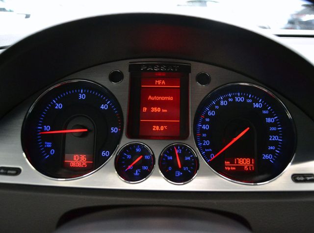 VOLKSWAGEN Passat usata, con Cerchi in lega