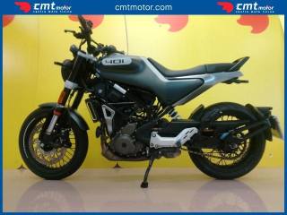 HUSQVARNA Svartpilen 401 usata 2