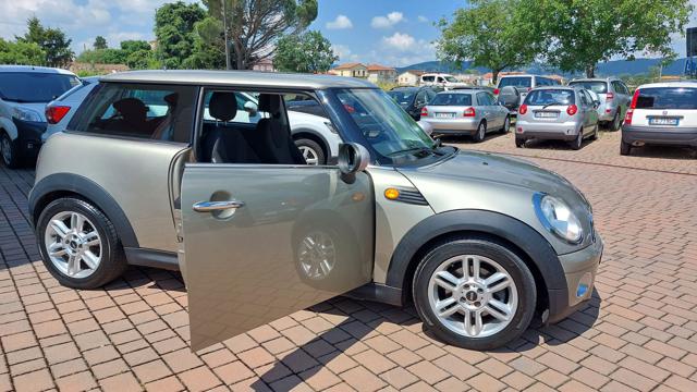 MINI Cooper D usata, con ABS