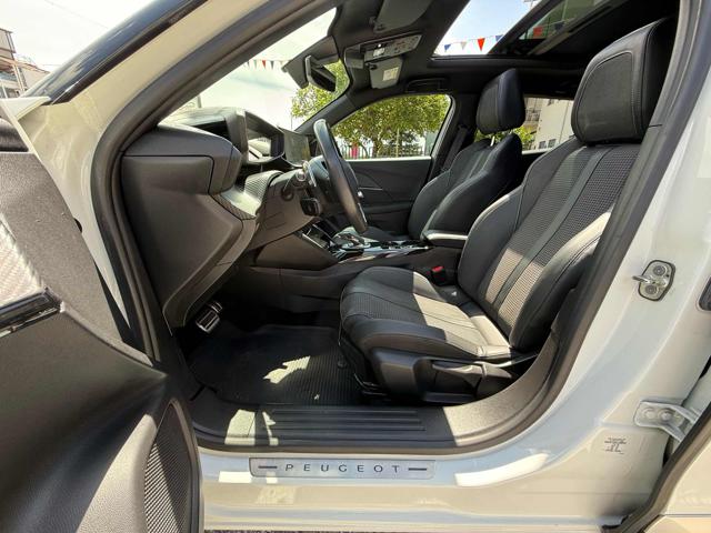 PEUGEOT 2008 usata, con Autoradio digitale