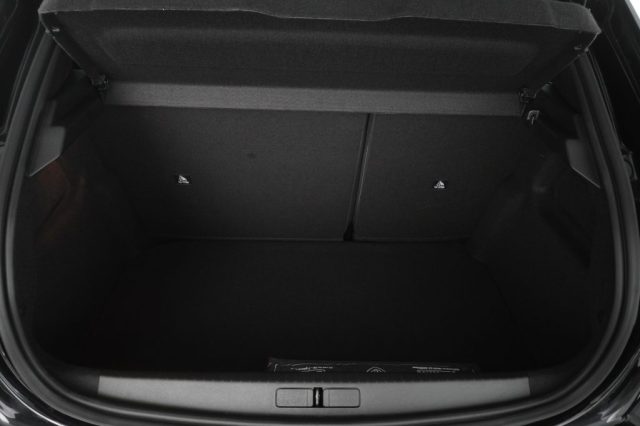 PEUGEOT 208 usata 13