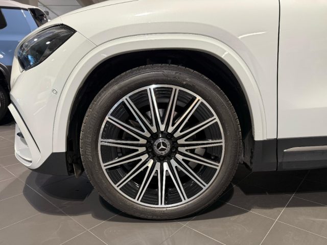 MERCEDES-BENZ GLA 200 usata, con Cerchi in lega