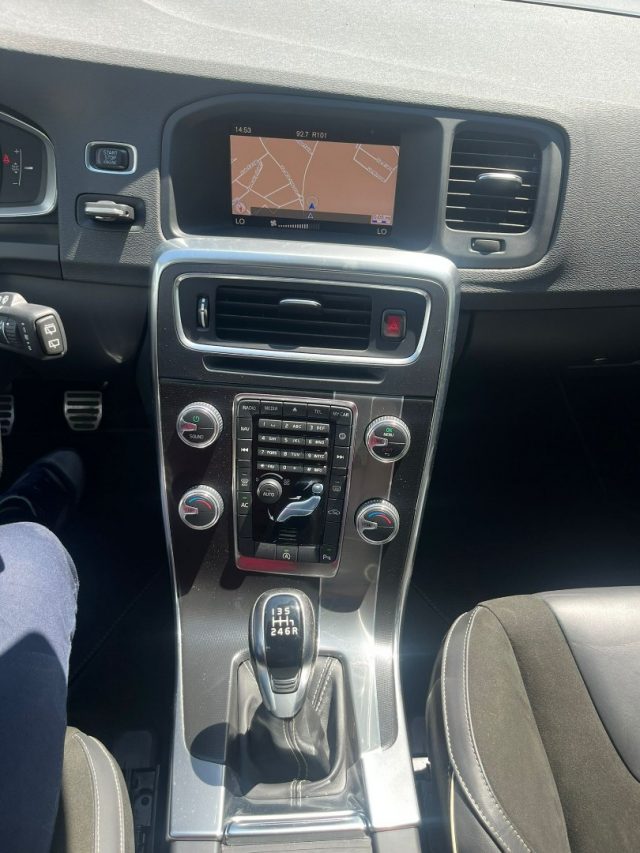 VOLVO V60 usata, con Controllo trazione
