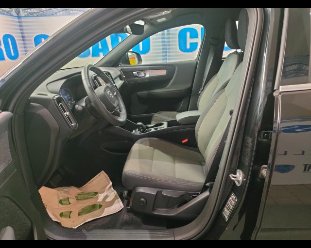 VOLVO XC40 usata, con Luci diurne LED