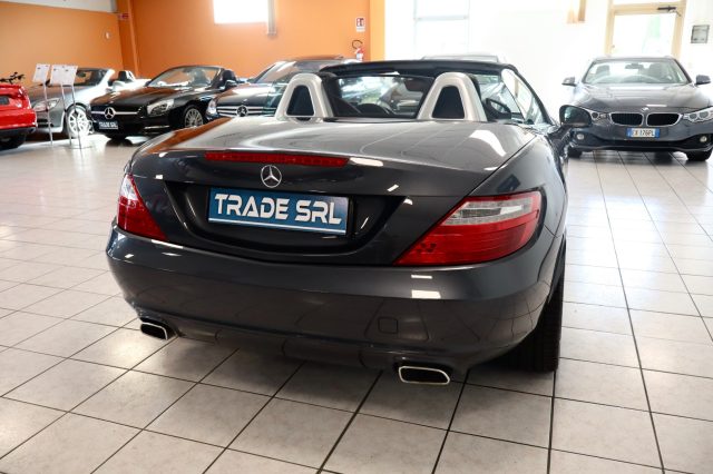 MERCEDES-BENZ SLK 200 usata, con Cerchi in lega