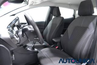 FORD Fiesta usata, con Autoradio