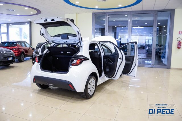 TOYOTA Yaris usata, con Fendinebbia