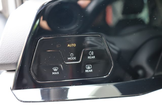 VOLKSWAGEN Golf usata 80