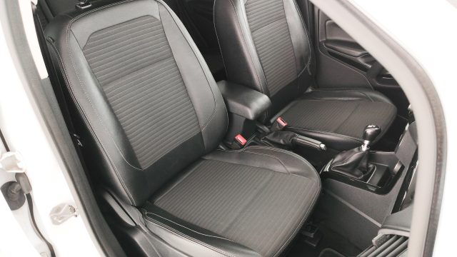 FORD EcoSport usata, con Touch screen