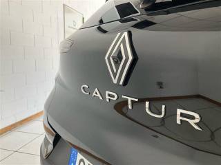 RENAULT Captur usata, con Isofix