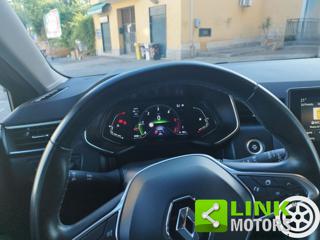 RENAULT Clio usata, con Controllo automatico clima