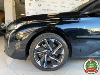 PEUGEOT 308 usata, con USB