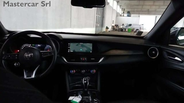 ALFA ROMEO Stelvio usata, con Autoradio