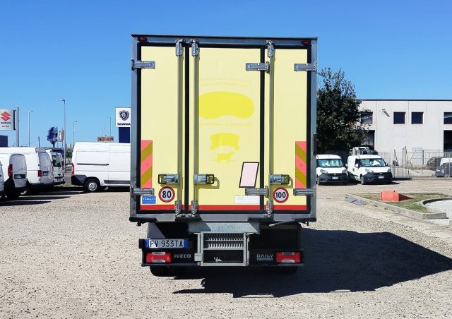IVECO Daily usata, con Servosterzo