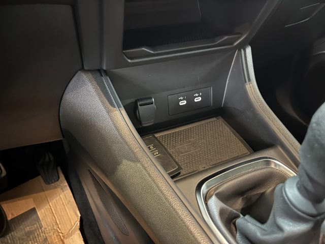 RENAULT Captur usata, con Touch screen