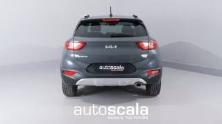 KIA Stonic usata, con Autoradio