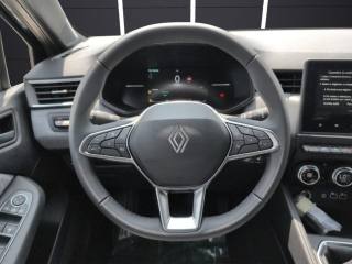 RENAULT Clio usata, con Climatizzatore